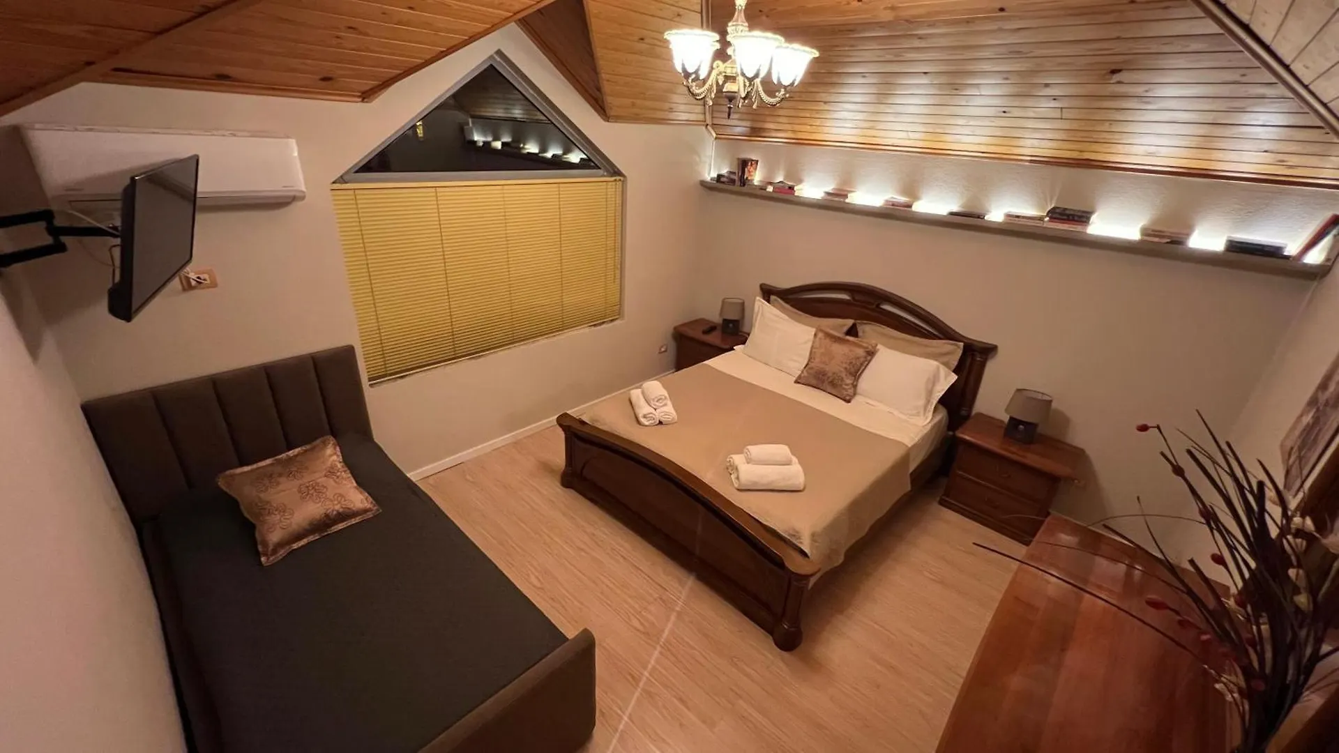 Ora Apartment Shkodër 0*,